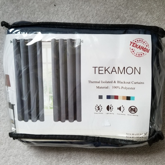 Blue blackout curtains - Picture 2 of 5